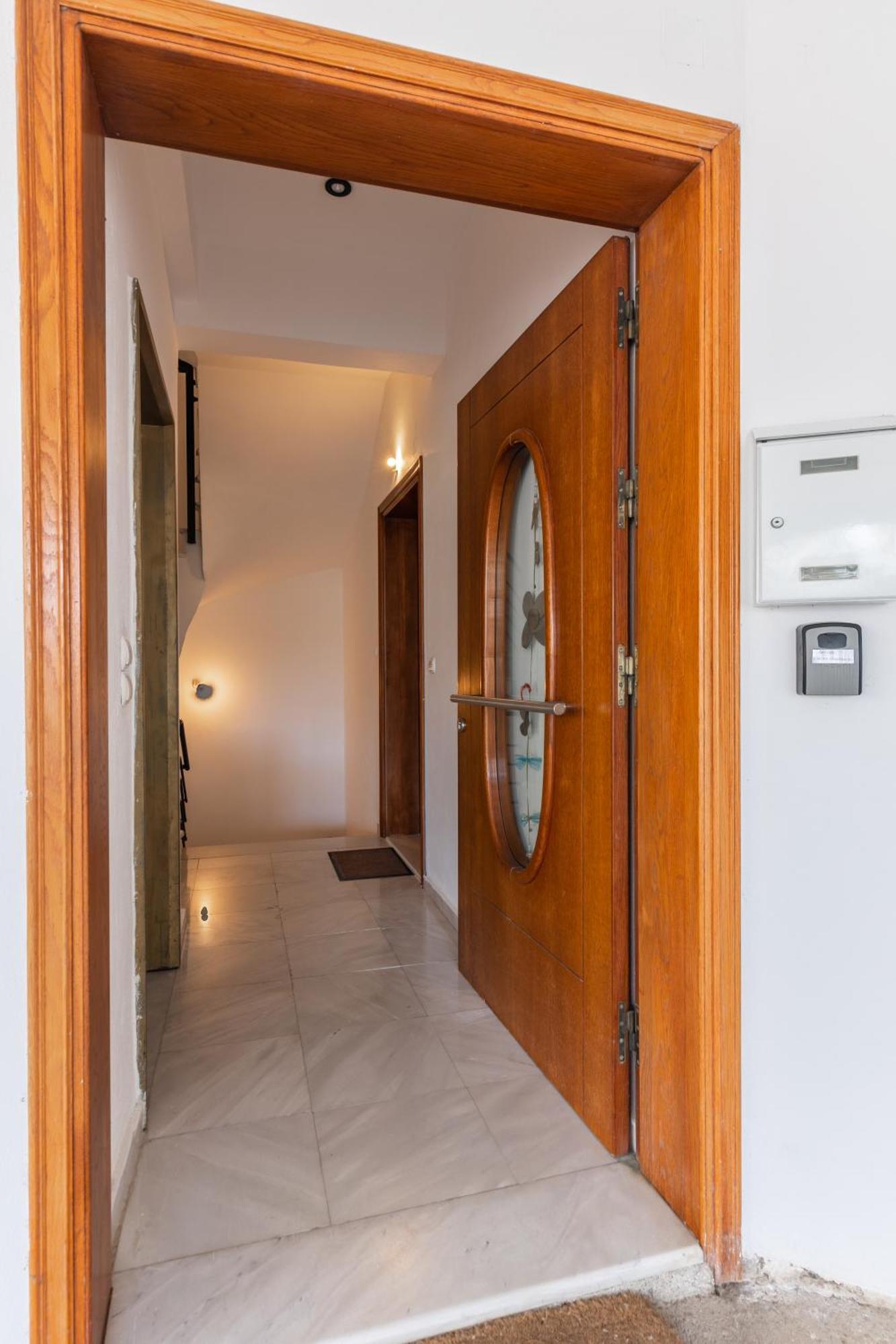 Garden Luxury Apartment Ираклио Екстериор снимка