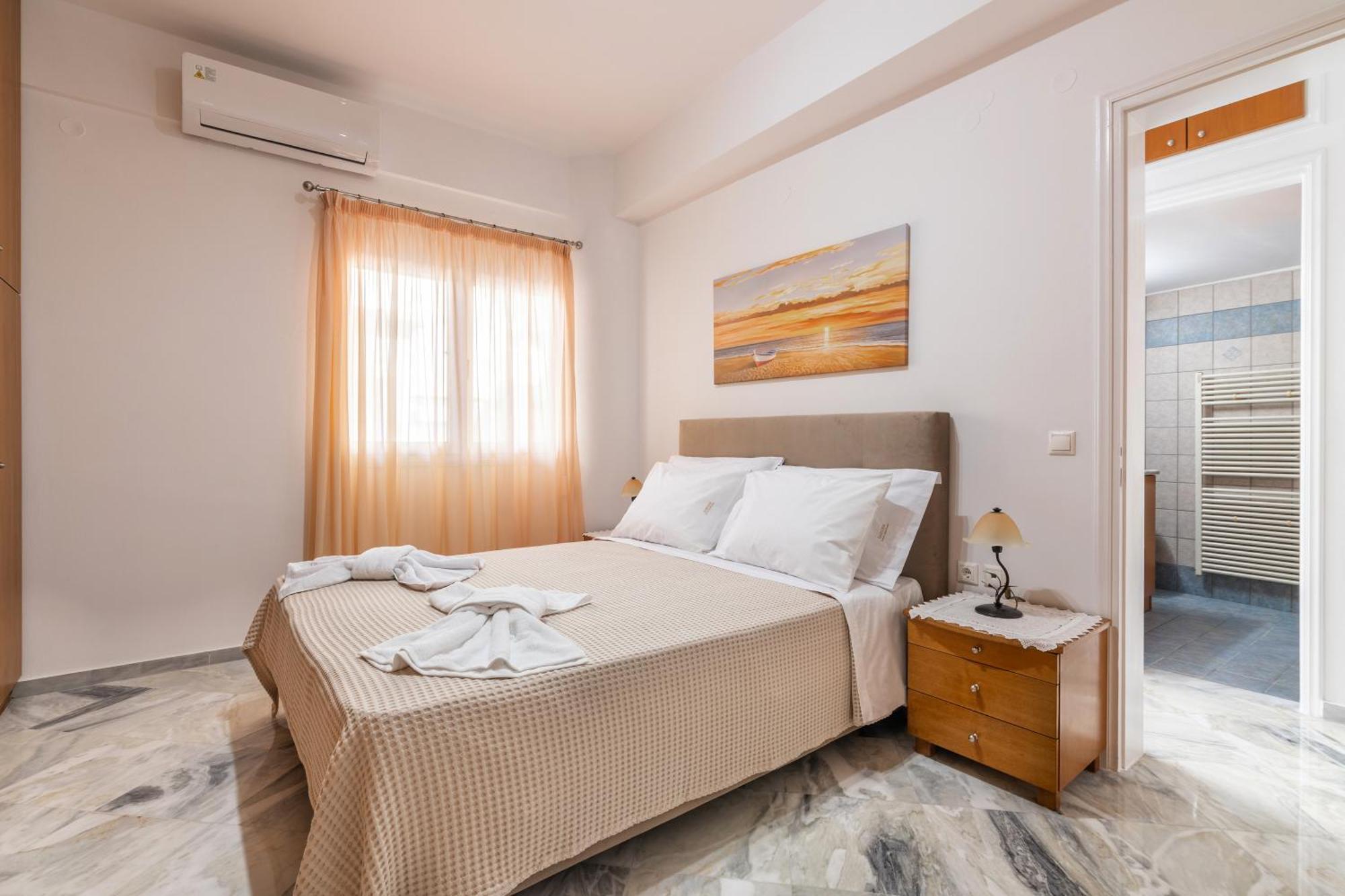 Garden Luxury Apartment Ираклио Екстериор снимка