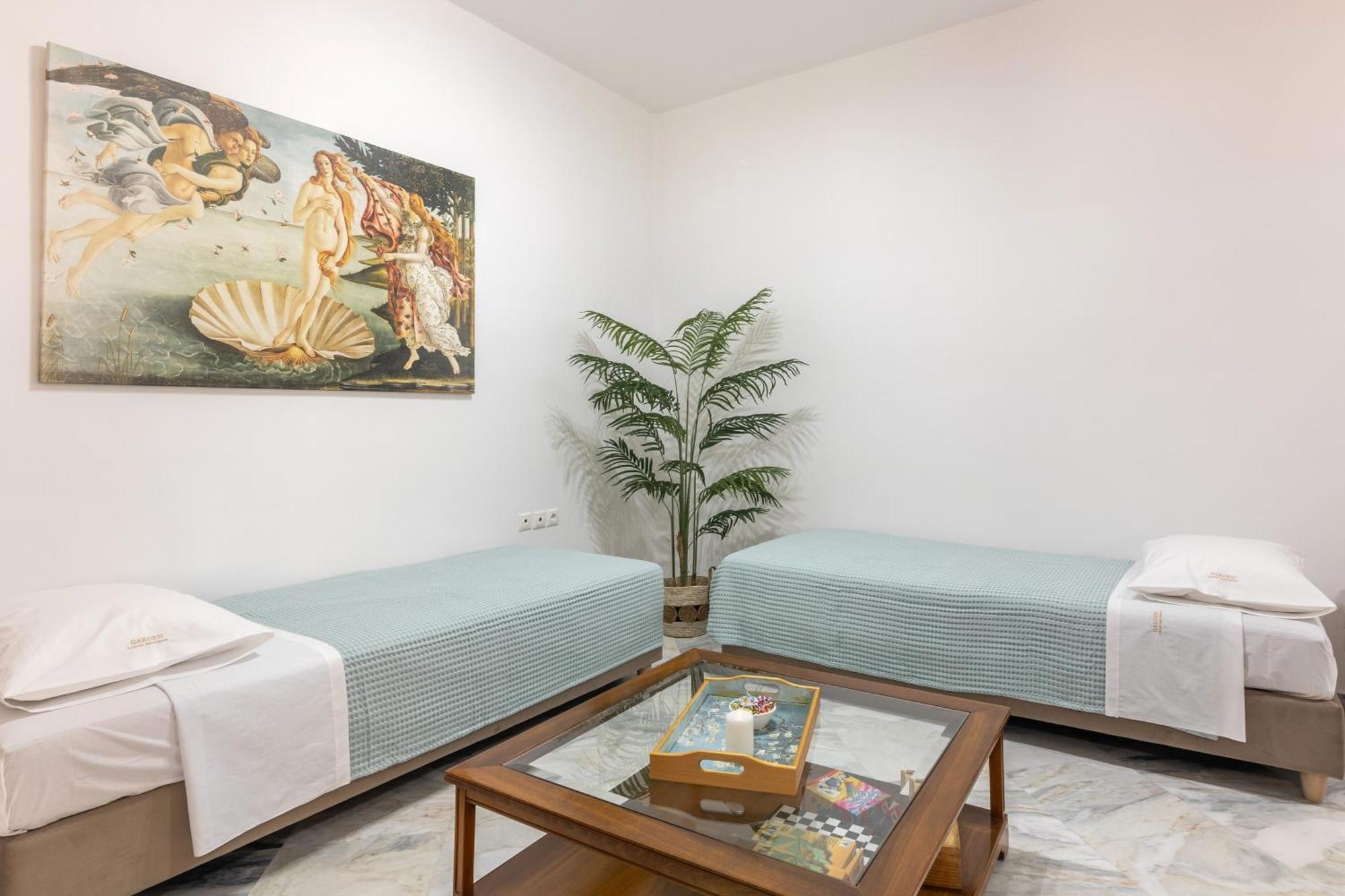 Garden Luxury Apartment Ираклио Екстериор снимка